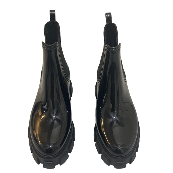 Black pull on ankle combat boots - Picture 2 of 5